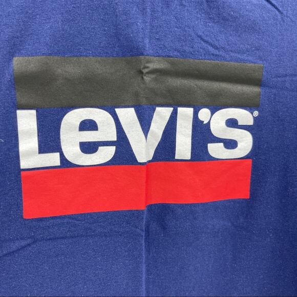 Levi’s Women's Navy Short Sleeve Graphic Logo T-Shirt Size M - Picture 4 of 9